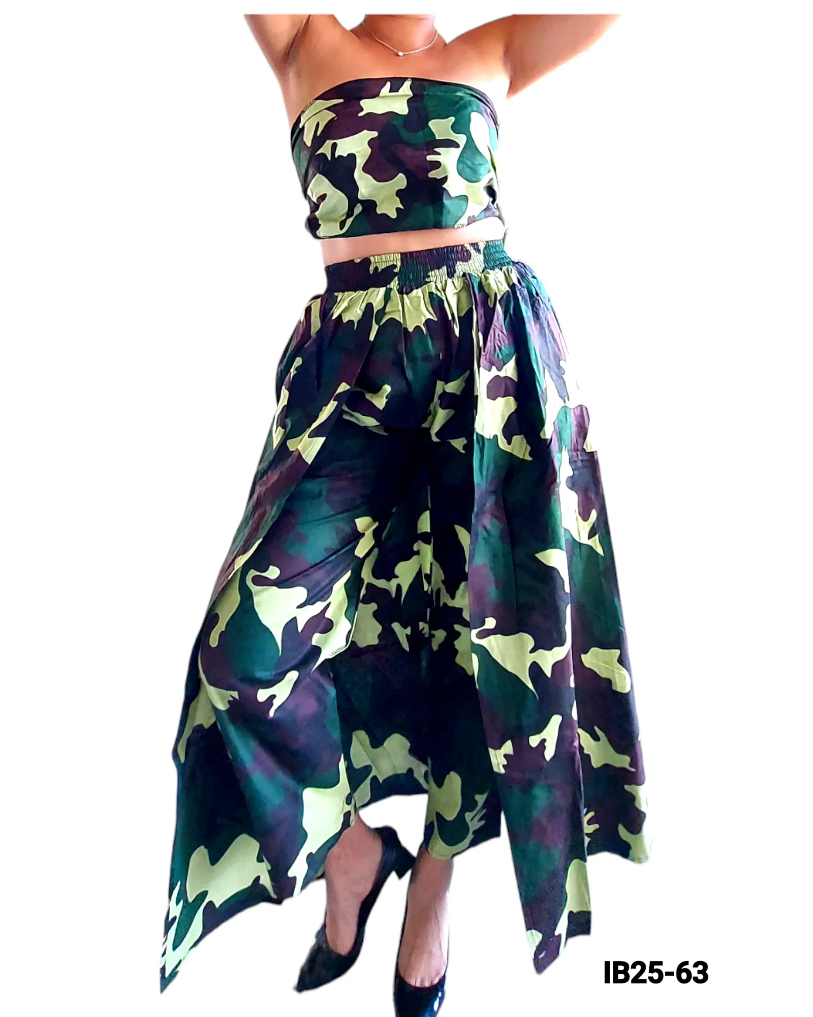 25 - Long Cape Pant / Green Camouflage 63