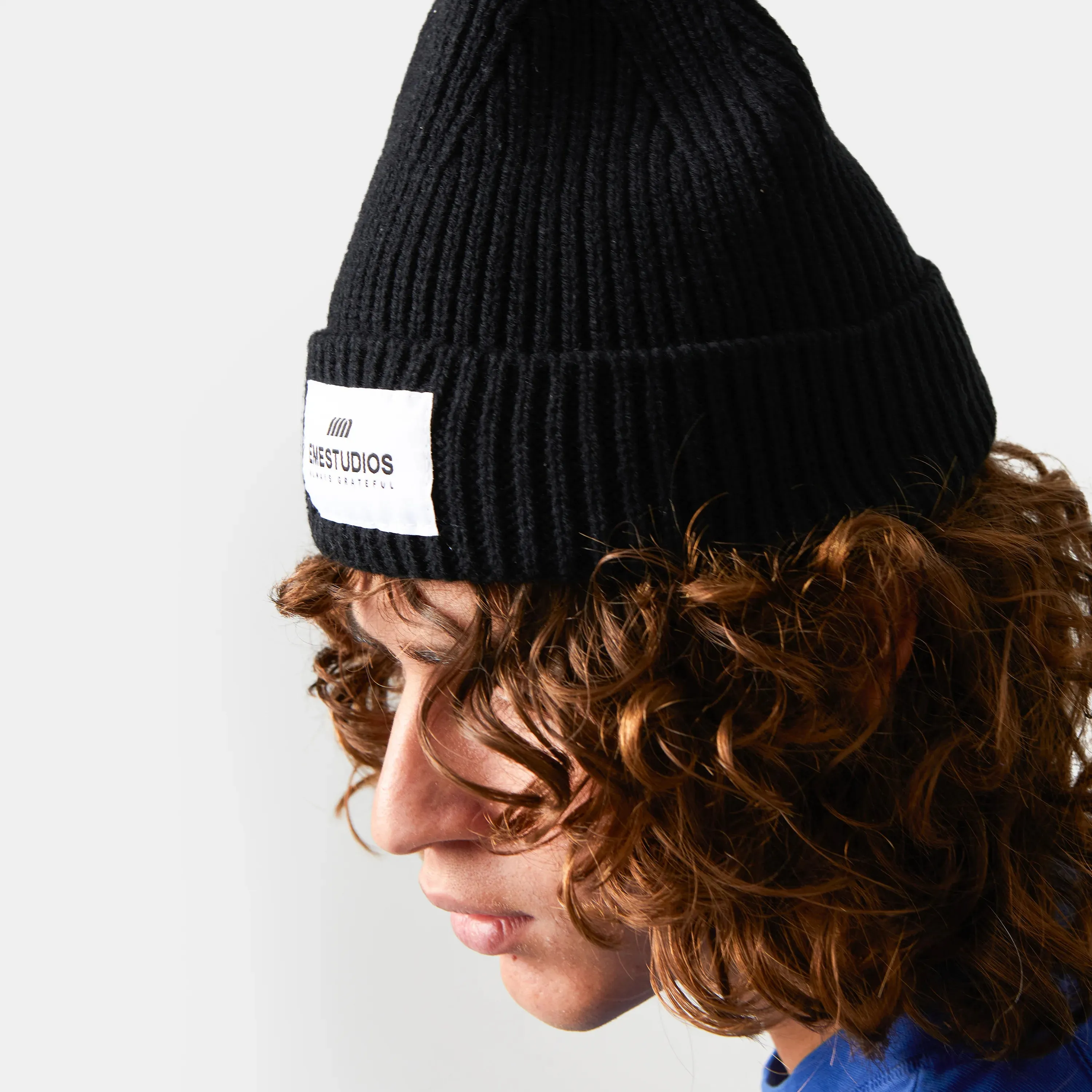 Closing Shadow Beanie