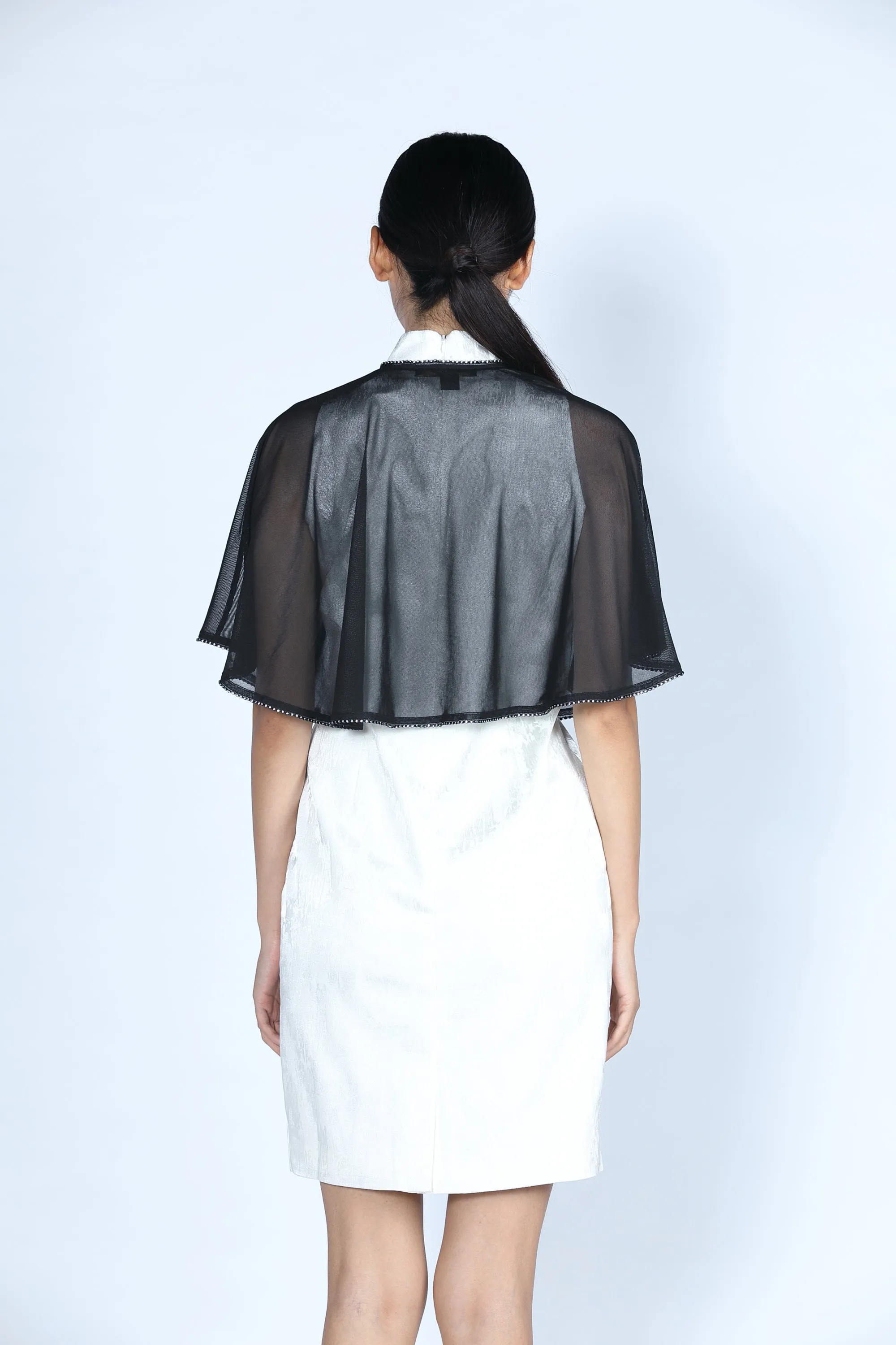 DAHLIA Mesh Cape (Black)