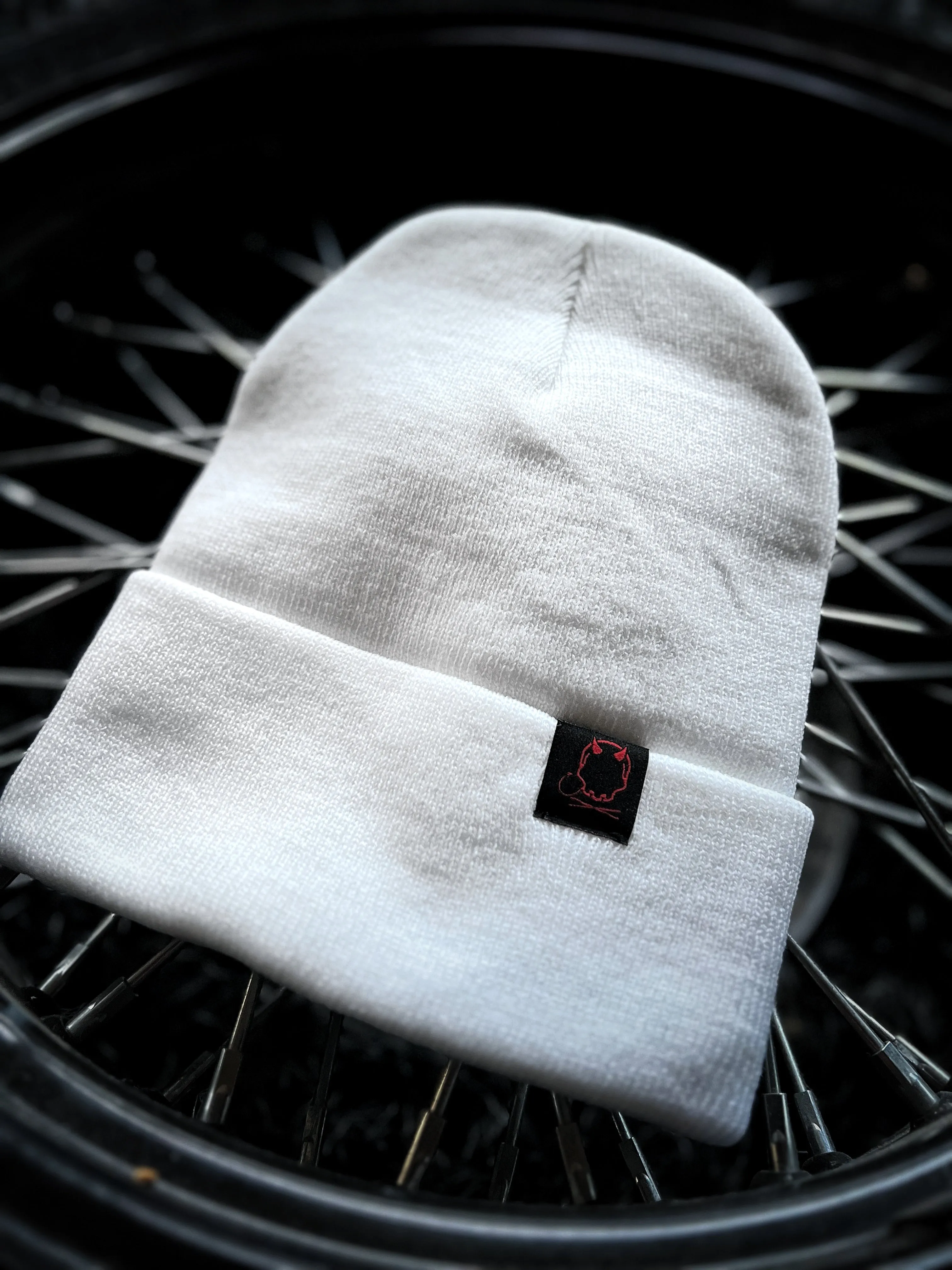 DDD WHITE BEANIE