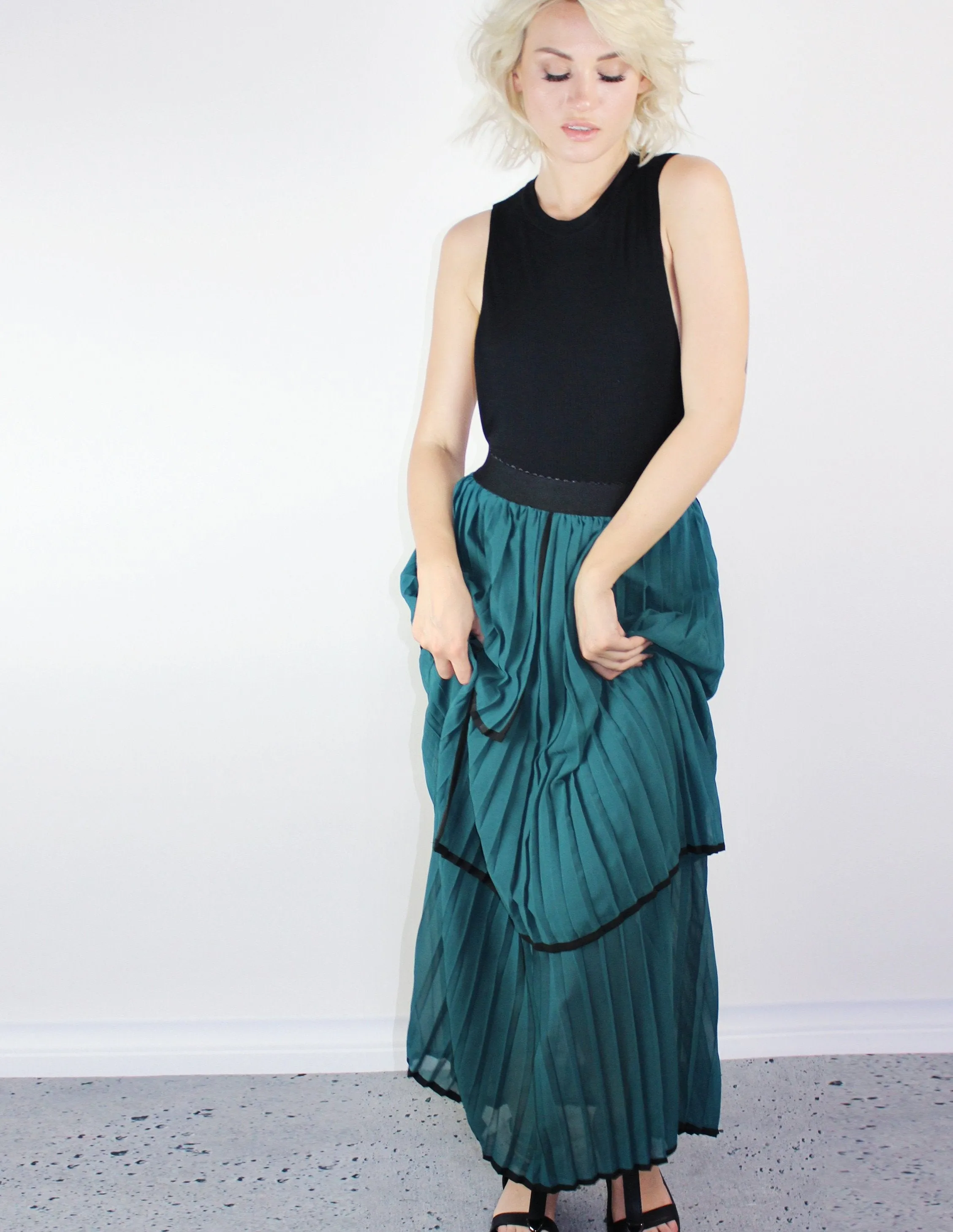 DUNE SKIRT- GREEN