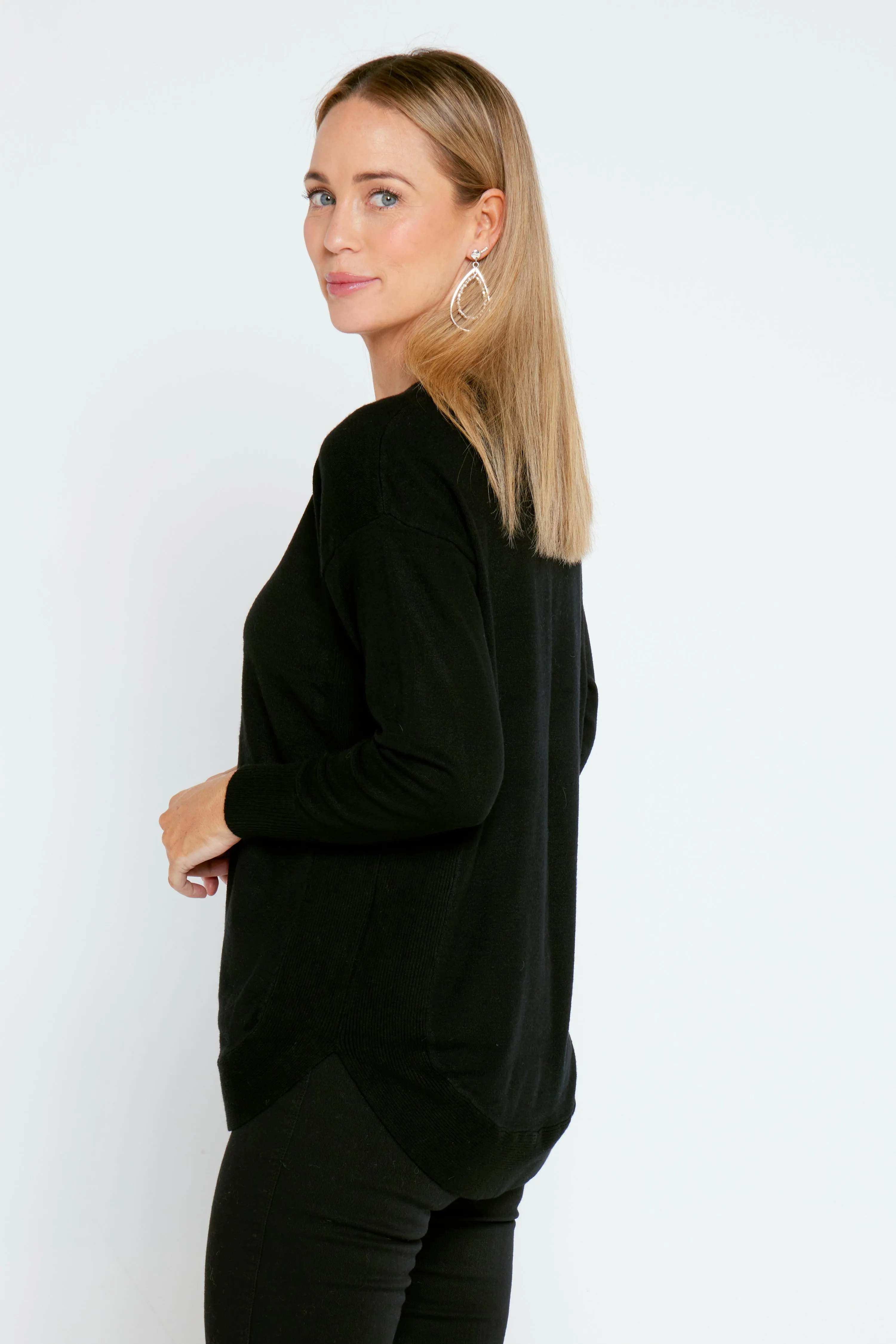 Ella Knit Jumper - Black/Silver Star