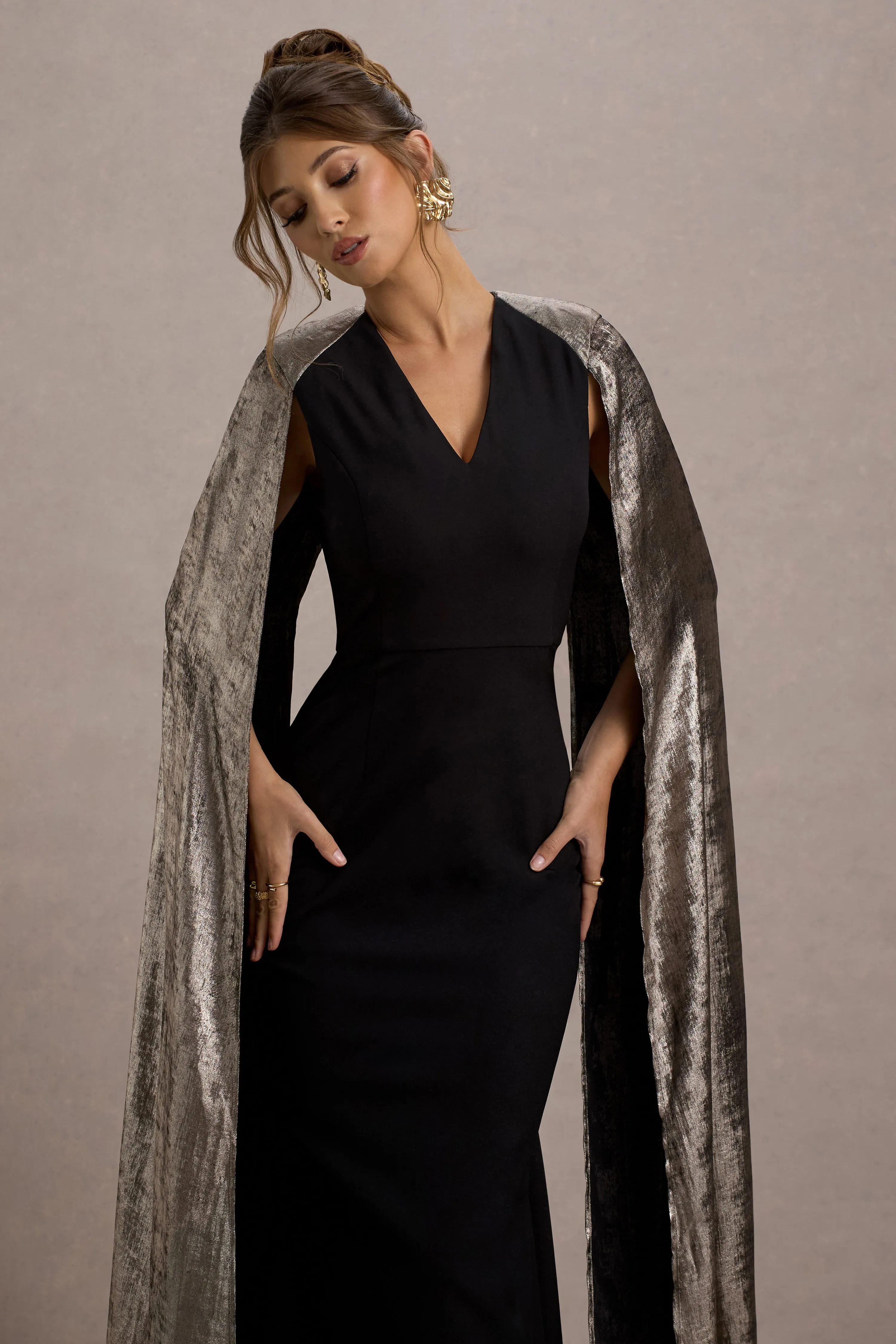 Ilenia | Black V-Neck Maxi Dress With Metallic Cape