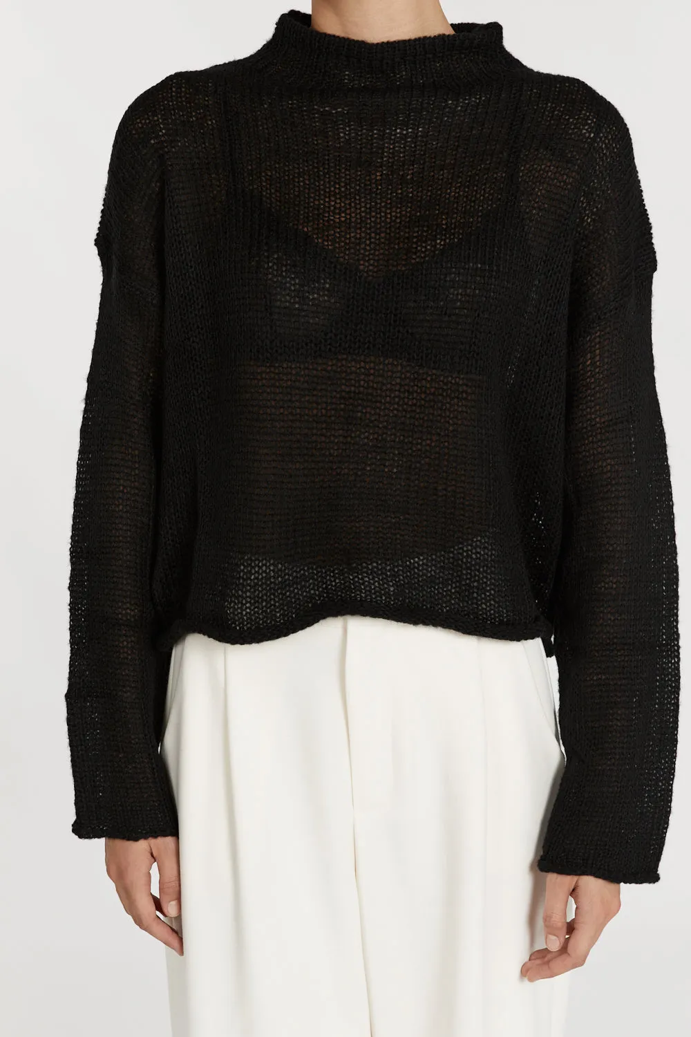 LAUREN BLACK FLUFFY CROP JUMPER