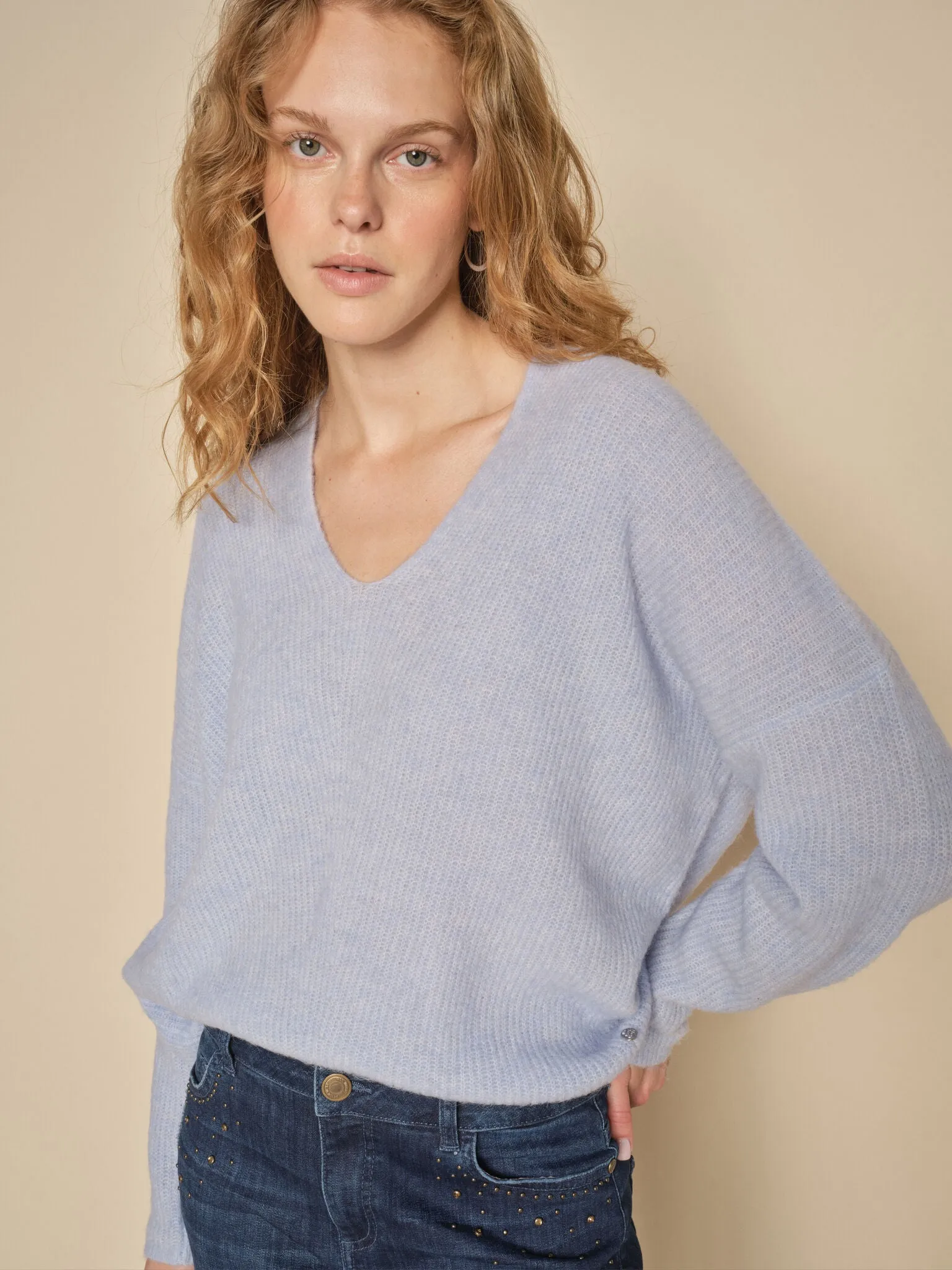 MMThora V-Neck Knit