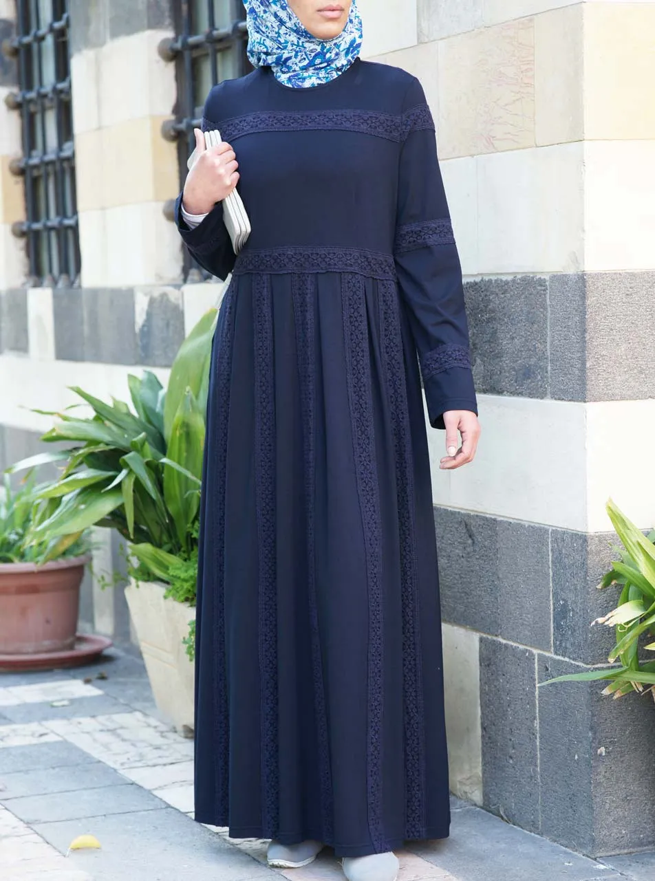 Pleated Lace Abaya