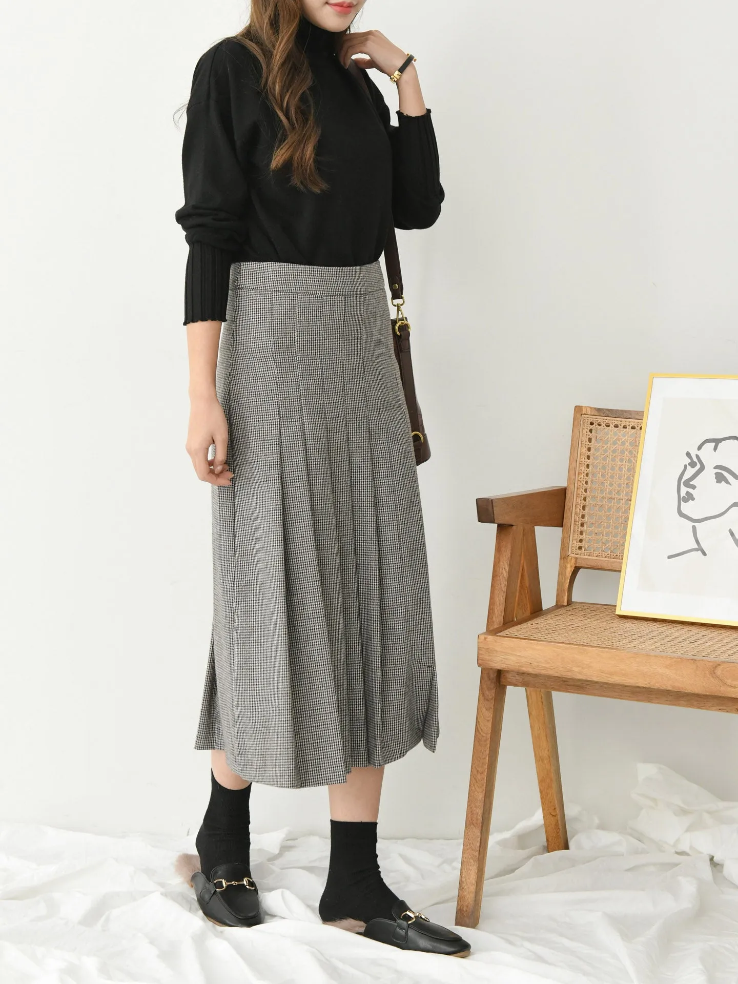 PLEATED WOOL SKIRT