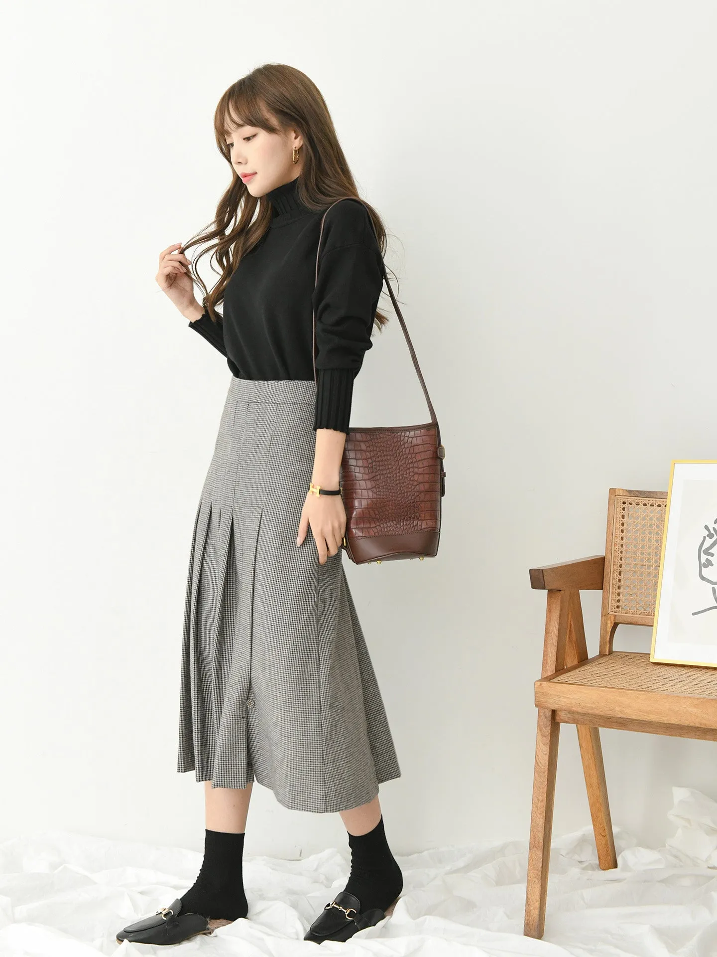 PLEATED WOOL SKIRT