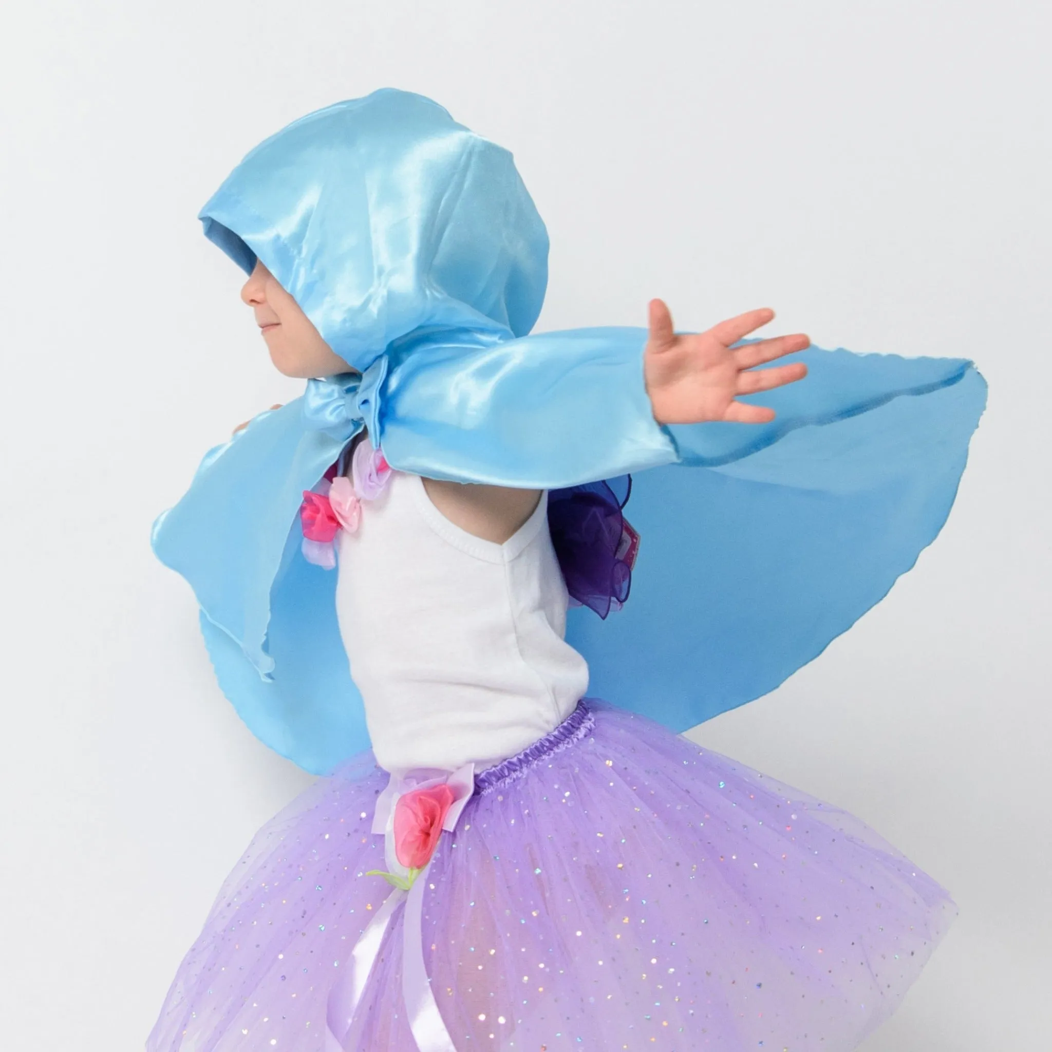 Princess cape with bow