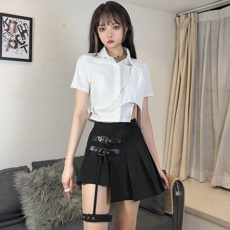 Punk asymmetric leather button pleated skirt   KF82160