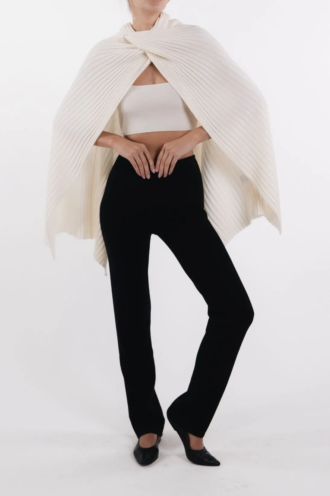 RIBBED CAPE