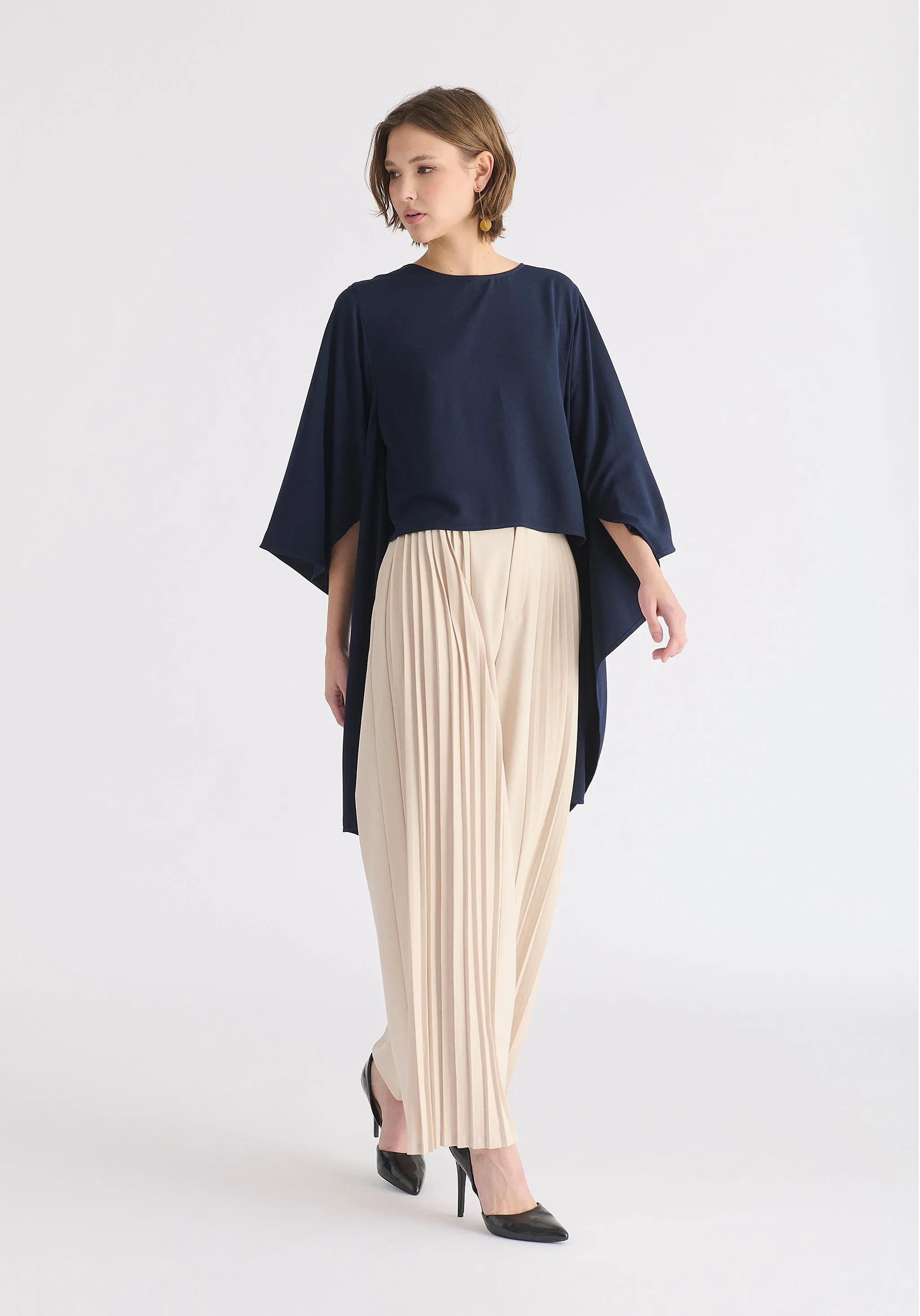 Round Neck Cape Top