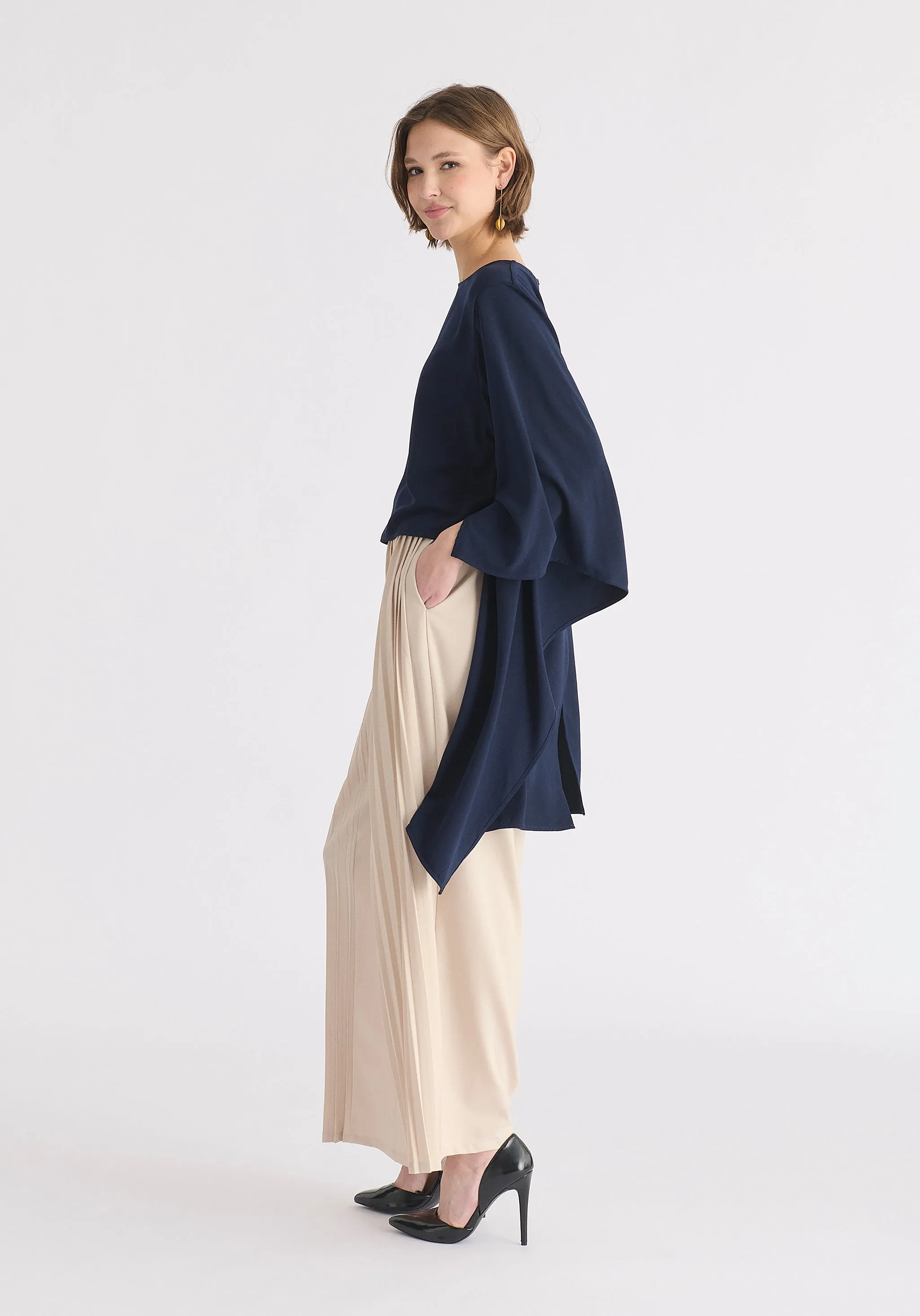 Round Neck Cape Top