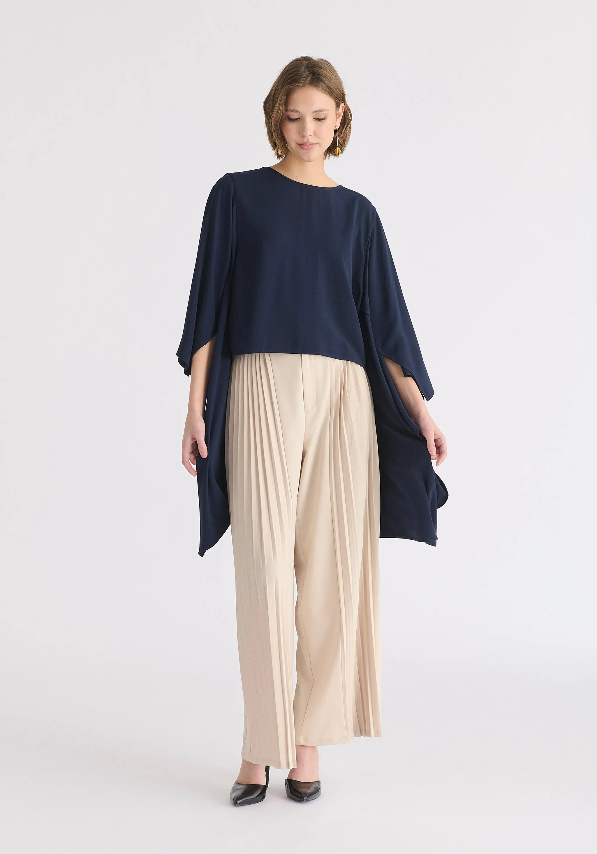 Round Neck Cape Top