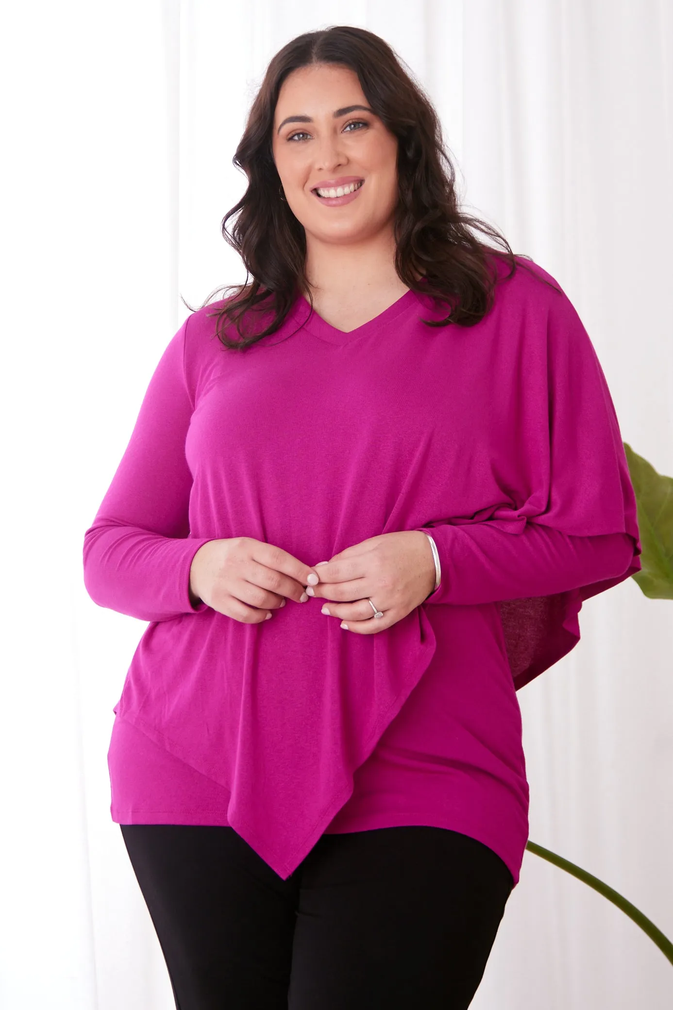 Tahiya Cape Top - Magenta