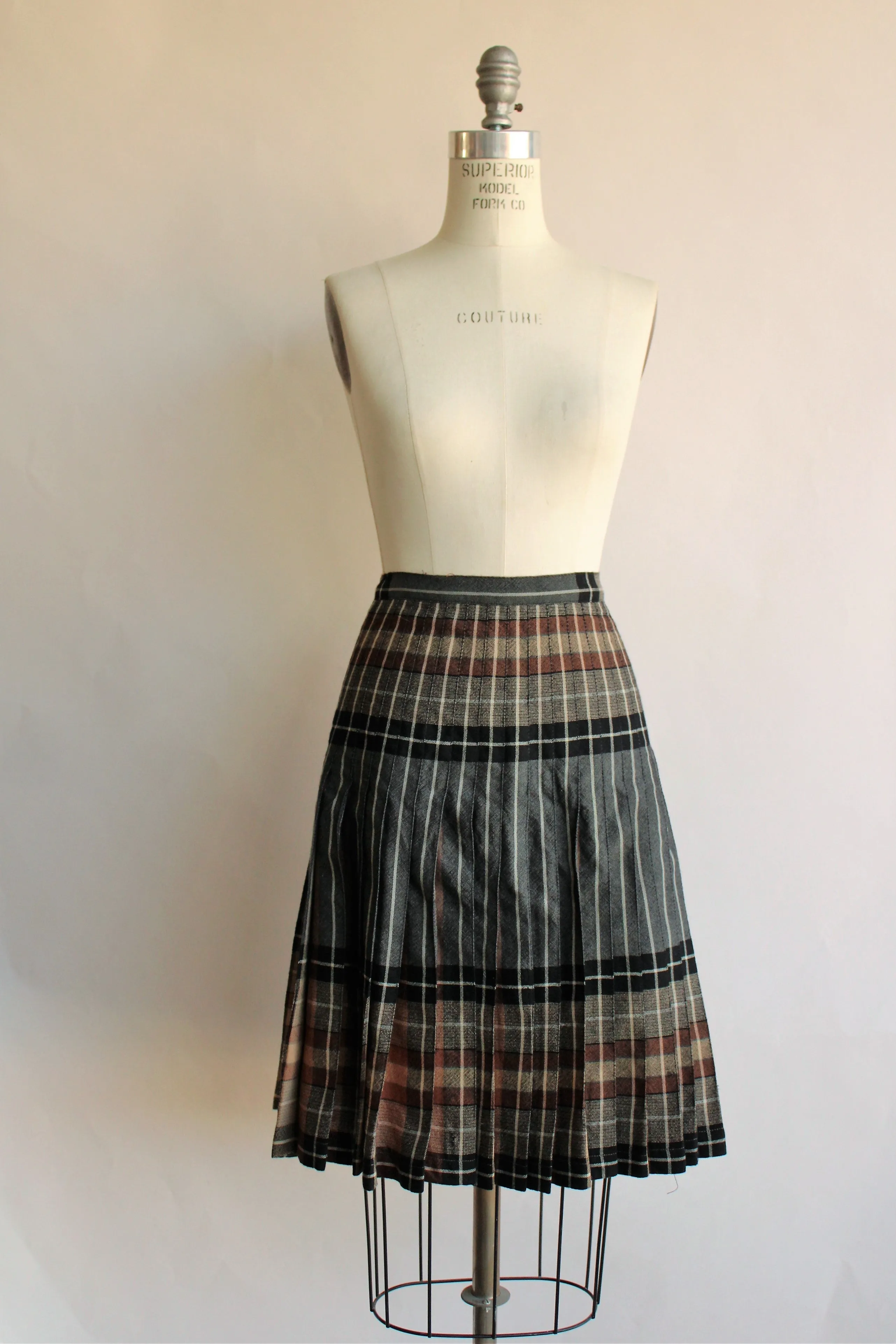 Vintage 1960s Plaid Wool Skirt by Highland Queen, Reversible!