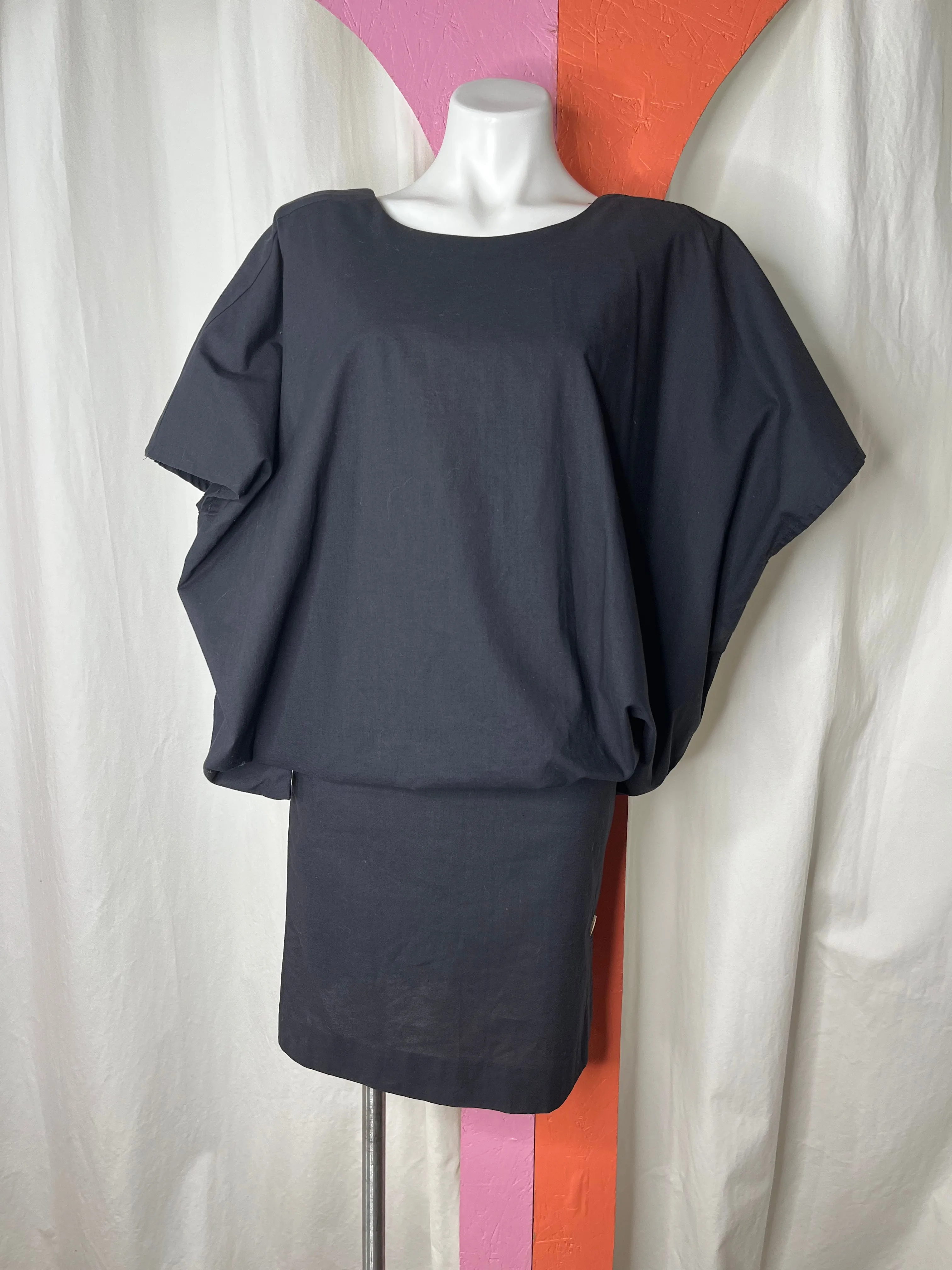 Vintage 80s | Black Oversized Sculptural Dolman Cape Dress | Size S M